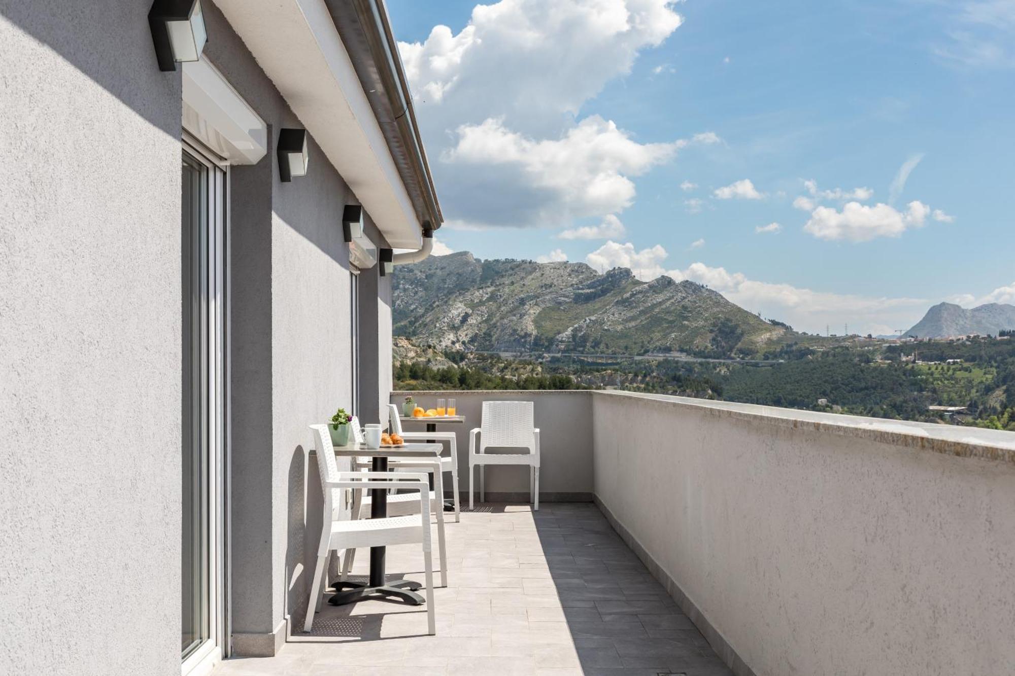 Apartments Villa Salona Sky Zimmer foto