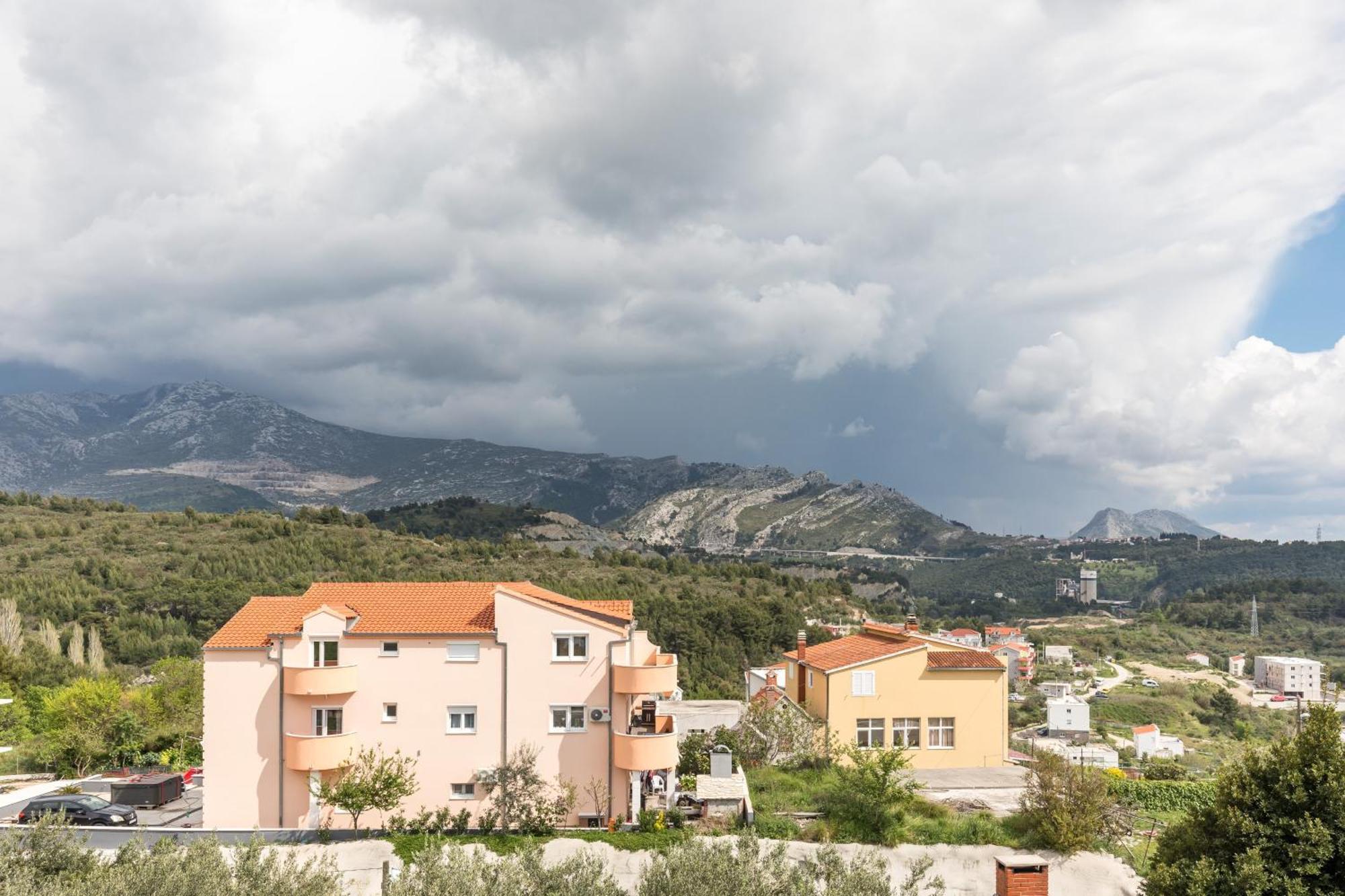 Apartments Villa Salona Sky Zimmer foto